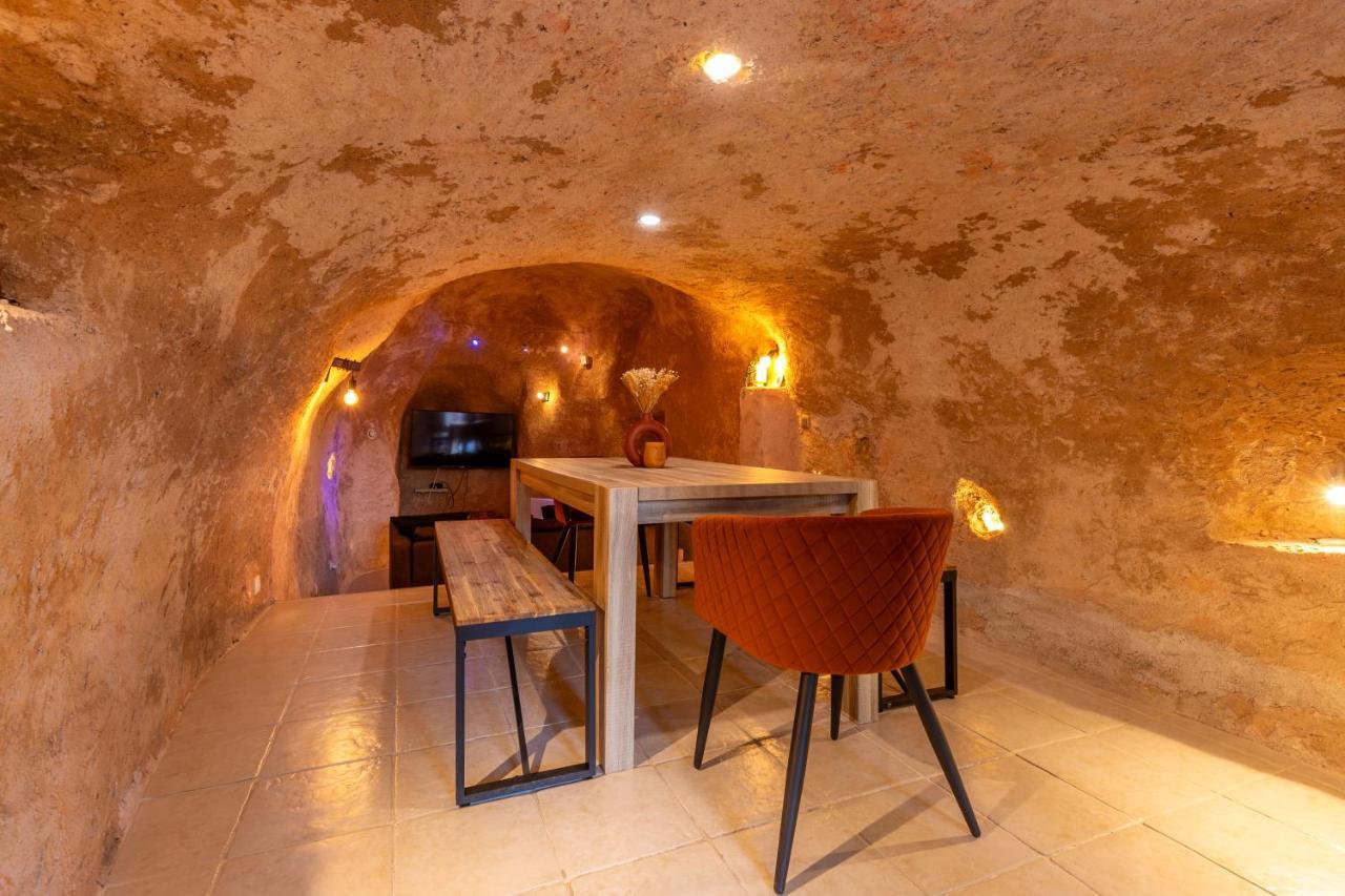 « la Grrr'authentique » - Maison Troglodyte Unique *